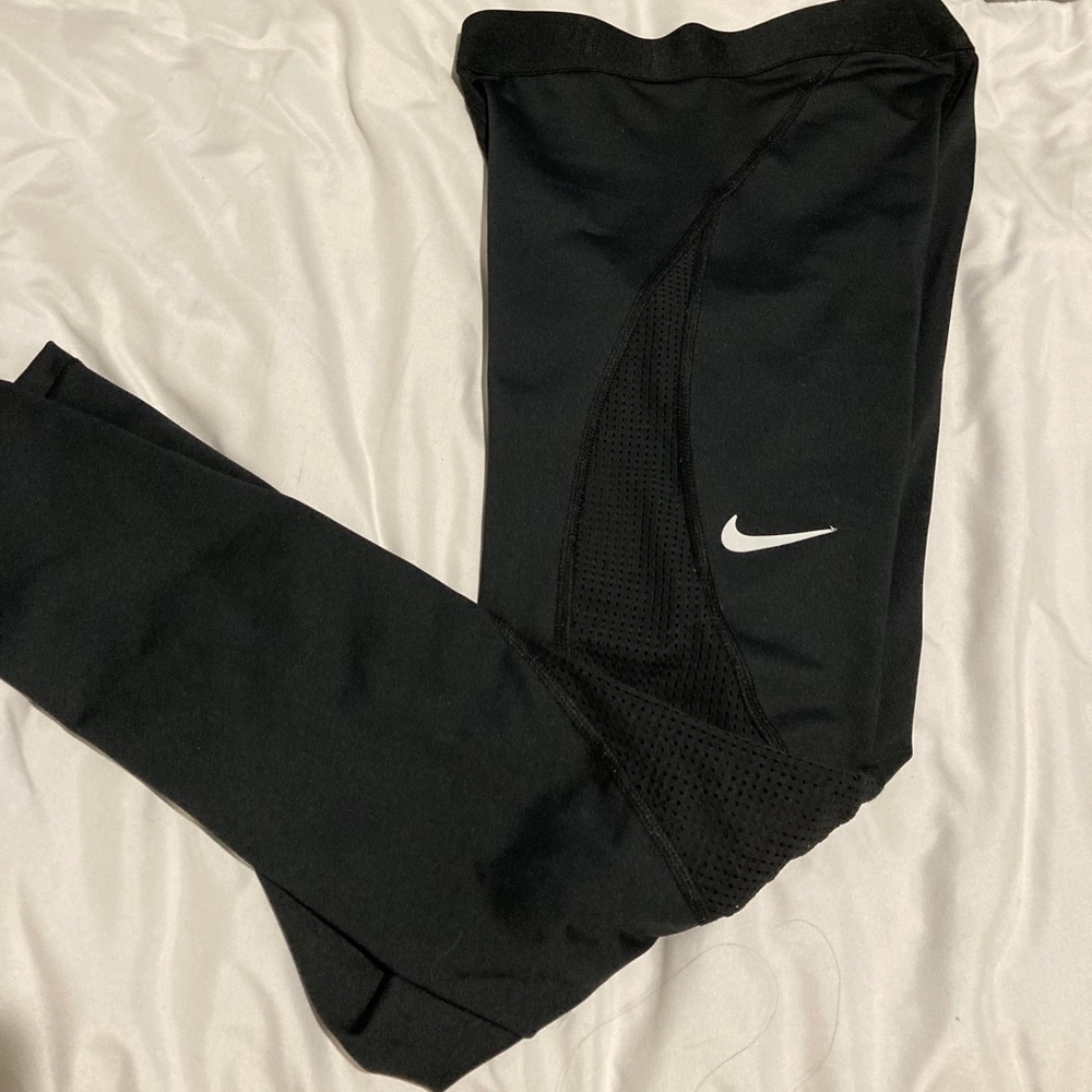 Nike Pro Hypercool XS leggings